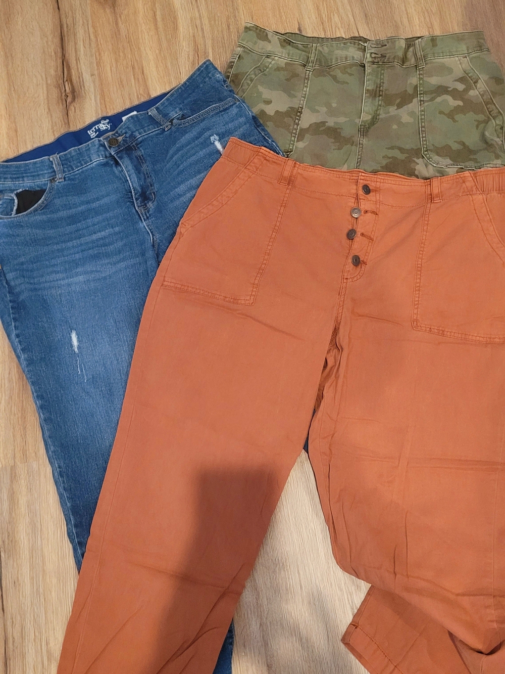 Terra & Sky Women's Jeans - Denim Blue, Rust Orange, Olive Camo 3 Pairs